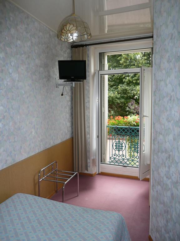 Hotel De Bale 2*